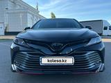 Toyota Camry 2019 года за 16 499 999 тг. в Астана – фото 2