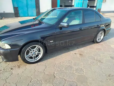 BMW 525 2003 года за 4 700 000 тг. в Актау – фото 2