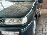 Volkswagen Passat 1994 годаүшін3 300 000 тг. в Алматы – фото 4
