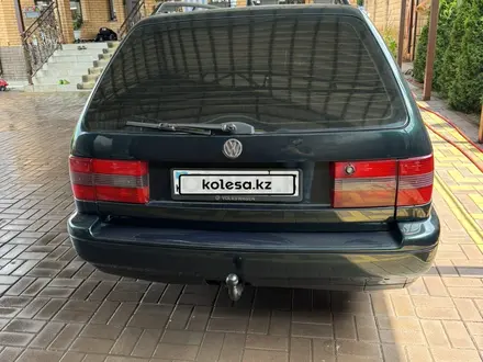 Volkswagen Passat 1994 года за 3 300 000 тг. в Алматы – фото 18