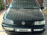 Volkswagen Passat 1994 годаүшін3 300 000 тг. в Алматы – фото 2