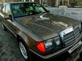 Mercedes-Benz E 300 1990 годаүшін3 600 000 тг. в Щучинск – фото 3