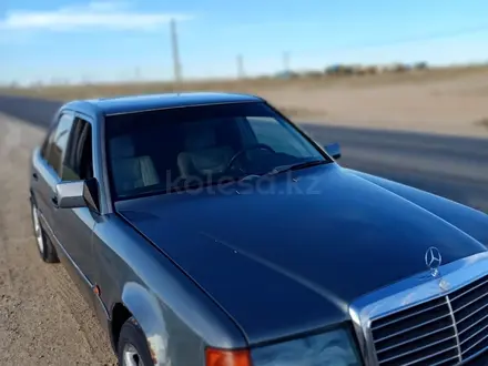 Mercedes-Benz E 230 1990 года за 2 000 000 тг. в Жанаозен – фото 5