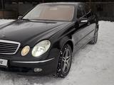 Mercedes-Benz E 320 2003 годаүшін5 300 000 тг. в Усть-Каменогорск – фото 2