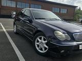 Mercedes-Benz C 320 2000 года за 3 000 000 тг. в Талгар – фото 3
