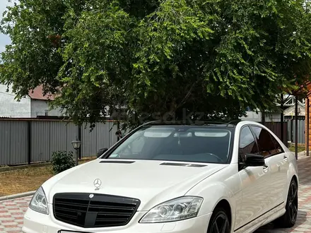 Mercedes-Benz S 500 2007 года за 10 000 000 тг. в Актау – фото 20