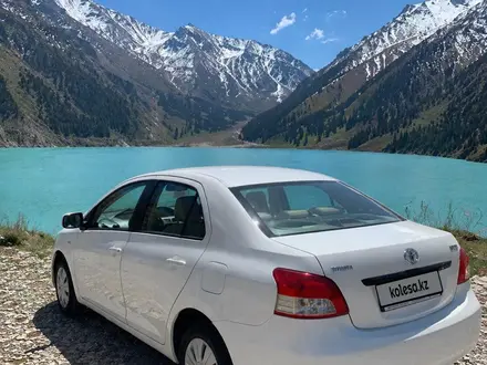 Toyota Yaris 2008 года за 3 200 000 тг. в Алматы – фото 2