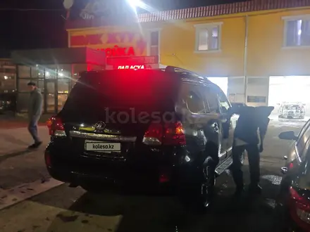 Toyota Land Cruiser 2011 года за 18 000 000 тг. в Актау – фото 2