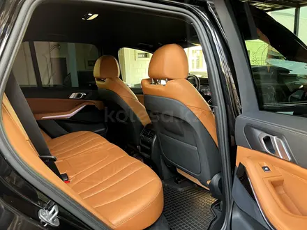 BMW X5 2019 года за 29 000 000 тг. в Алматы – фото 8