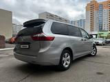 Toyota Sienna 2017 года за 14 200 000 тг. в Астана – фото 3