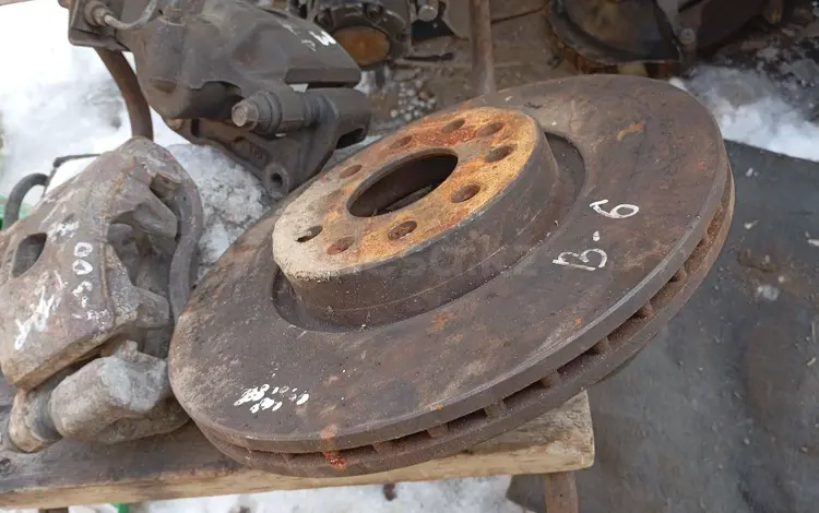 Тормозной диск один за 10 000 тг. в Алматы