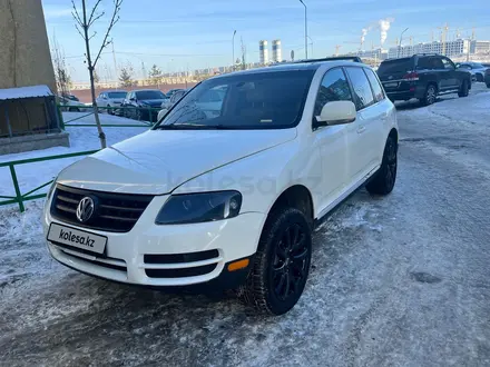 Volkswagen Touareg 2005 года за 4 200 000 тг. в Алматы