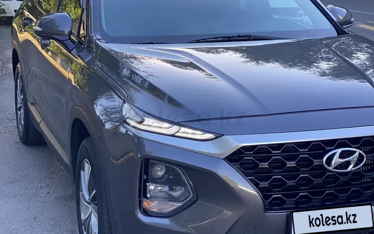 Hyundai Santa Fe 2019 года за 9 500 000 тг. в Алматы