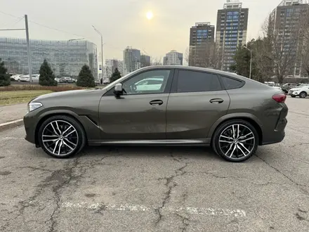 BMW X6 2021 года за 42 500 000 тг. в Алматы – фото 2