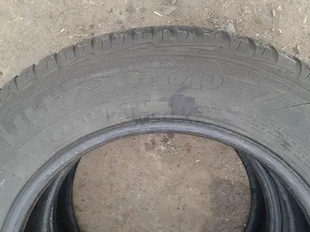 Шины 195/65 R15 — "GoodYear Ultra Grip 7" (Германия), зимние, в х за 30 000 тг. в Астана – фото 5