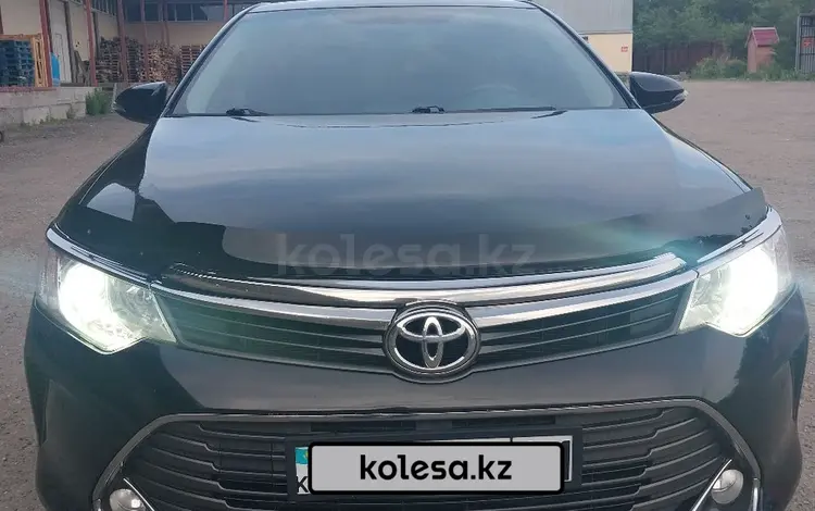Toyota Camry 2015 года за 11 200 000 тг. в Усть-Каменогорск