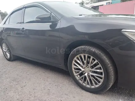 Toyota Camry 2015 года за 11 200 000 тг. в Усть-Каменогорск – фото 7