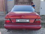 Mercedes-Benz E 260 1996 годаfor1 800 000 тг. в Тараз – фото 2