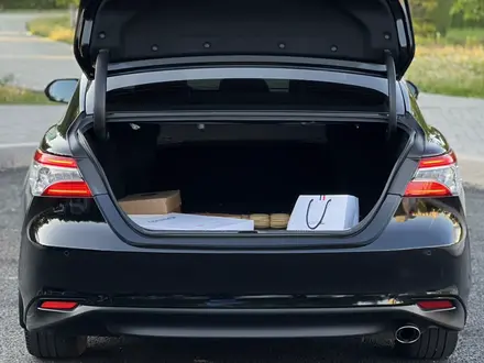 Toyota Camry 2019 года за 13 300 000 тг. в Астана – фото 7