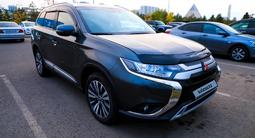 Mitsubishi Outlander 2019 годаүшін10 000 000 тг. в Астана – фото 3