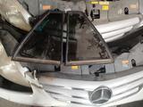 Форточки задние универсал mersedes w203 w204 за 550 тг. в Алматы