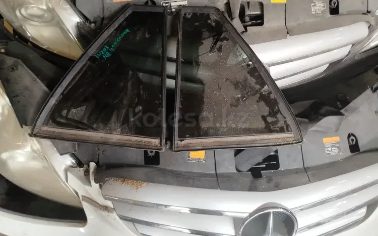 Форточки задние универсал mersedes w203 w204үшін550 тг. в Алматы