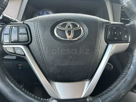 Toyota Sienna 2015 года за 12 000 000 тг. в Атырау – фото 10