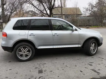 Volkswagen Touareg 2004 года за 3 499 990 тг. в Тараз – фото 5