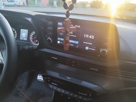 Hyundai Bayon 2023 года за 6 790 000 тг. в Караганда – фото 33