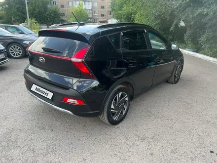 Hyundai Bayon 2023 года за 6 790 000 тг. в Караганда – фото 6