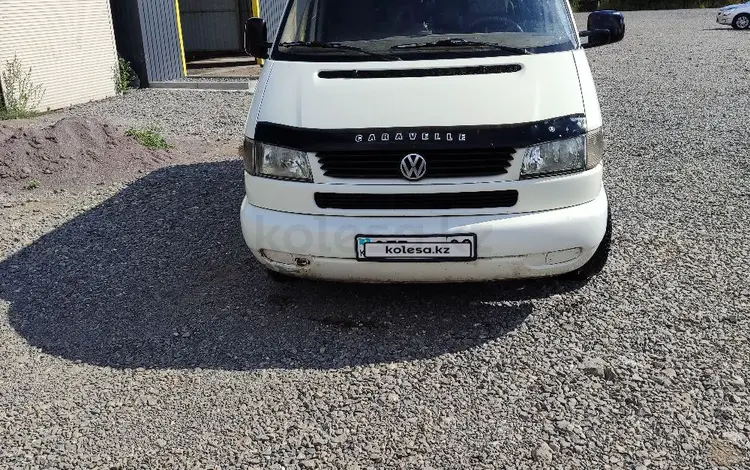 Volkswagen Caravelle 1996 годаfor3 600 000 тг. в Караганда