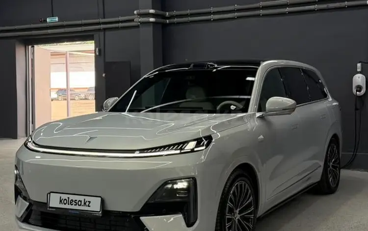 Deepal S09 Ultra+ 2025 года за 22 500 000 тг. в Алматы