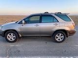 Lexus RX 300 2001 годаүшін5 772 165 тг. в Актау – фото 2