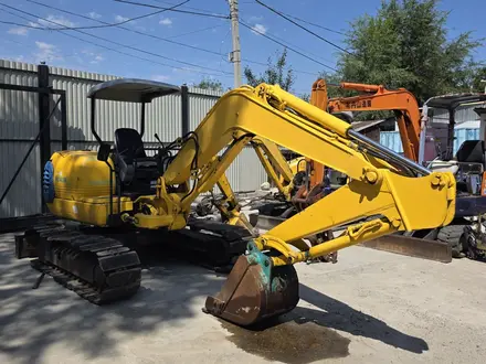 Komatsu  PC 40 2005 года за 5 500 000 тг. в Алматы – фото 2