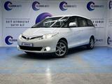 Toyota Previa 2017 года за 13 990 000 тг. в Астана – фото 2