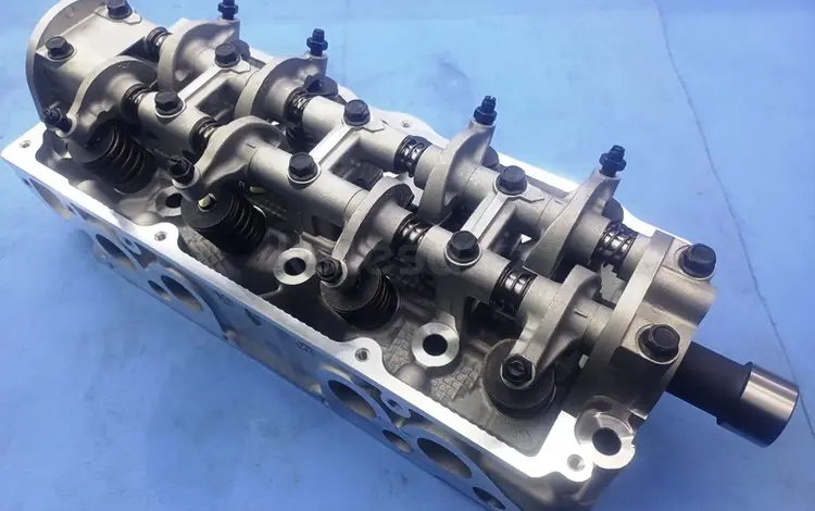 Головка блока Mazda 626 за 187 000 тг. в Алматы
