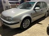 Volkswagen Golf 1998 годаүшін2 100 000 тг. в Актобе – фото 5