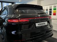 Porsche Cayenne 2023 года за 88 000 000 тг. в Астана