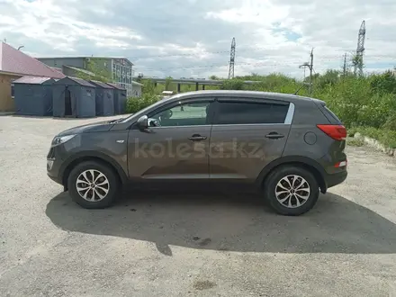 Kia Sportage 2015 года за 7 800 000 тг. в Усть-Каменогорск – фото 2