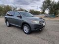 Toyota Highlander 2013 года за 8 100 000 тг. в Актобе – фото 3