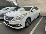 Hyundai Grandeur 2016 годаүшін5 200 000 тг. в Алматы – фото 2