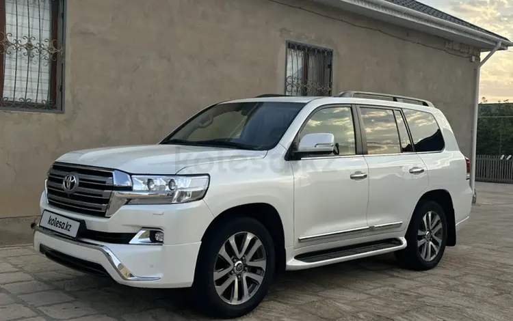 Toyota Land Cruiser 2016 годаүшін31 500 000 тг. в Жанаозен