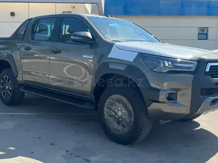 Toyota Hilux 2024 года за 25 400 000 тг. в Алматы