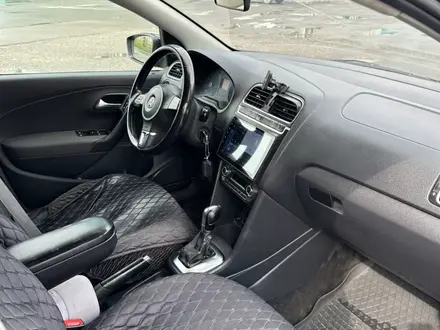 Volkswagen Polo 2012 года за 2 000 000 тг. в Актобе – фото 14