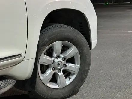 Toyota Land Cruiser Prado 2013 года за 17 000 000 тг. в Шымкент – фото 16