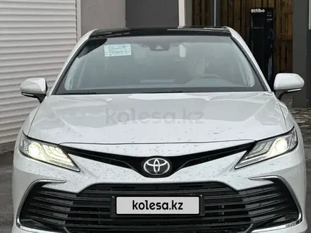 Toyota Camry 2022 года за 20 000 000 тг. в Шымкент – фото 12