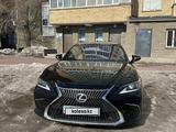 Lexus ES 250 2019 года за 17 500 000 тг. в Астана