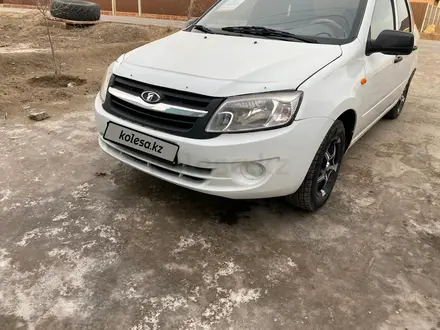 ВАЗ (Lada) Granta 2190 2015 года за 2 650 000 тг. в Атырау