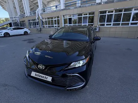 Toyota Camry 2021 года за 14 500 000 тг. в Шымкент – фото 13