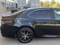 Toyota Camry 2021 года за 14 500 000 тг. в Шымкент – фото 7